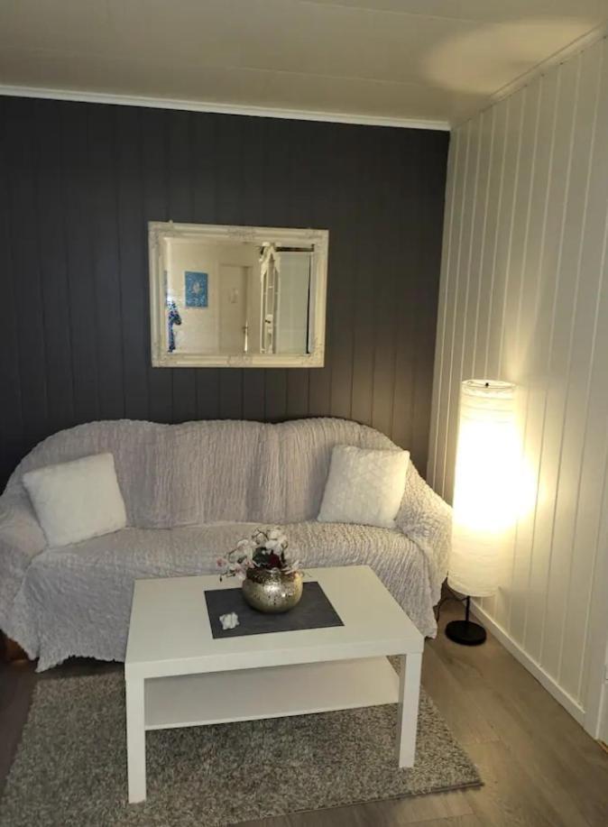 Koselig Leilighet I Narvik Sentrum 5 Soveplasser Gratis Parkering Og Gratis Internett Extérieur photo